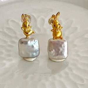 E139-Handmade High Quality Freshwater Pearl S925 Bunny Earring